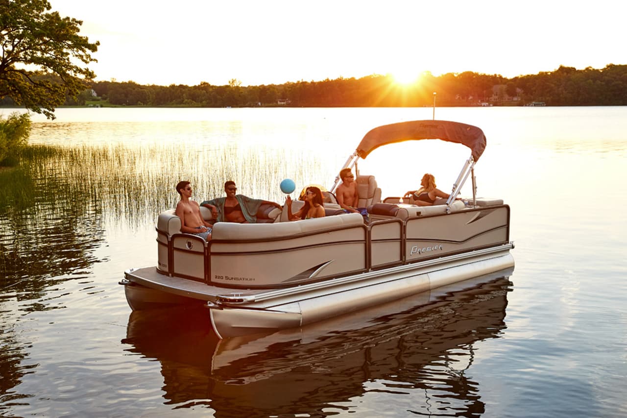 Lake Fun Rentals - Renting Boats, Pontoons and Tritoons in ...